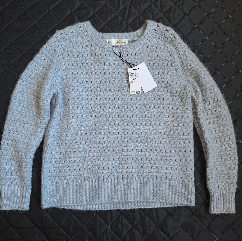 Chelsea & Theodore Womens Sweater XS Extra Small Light Blue Soft Knit Pullover